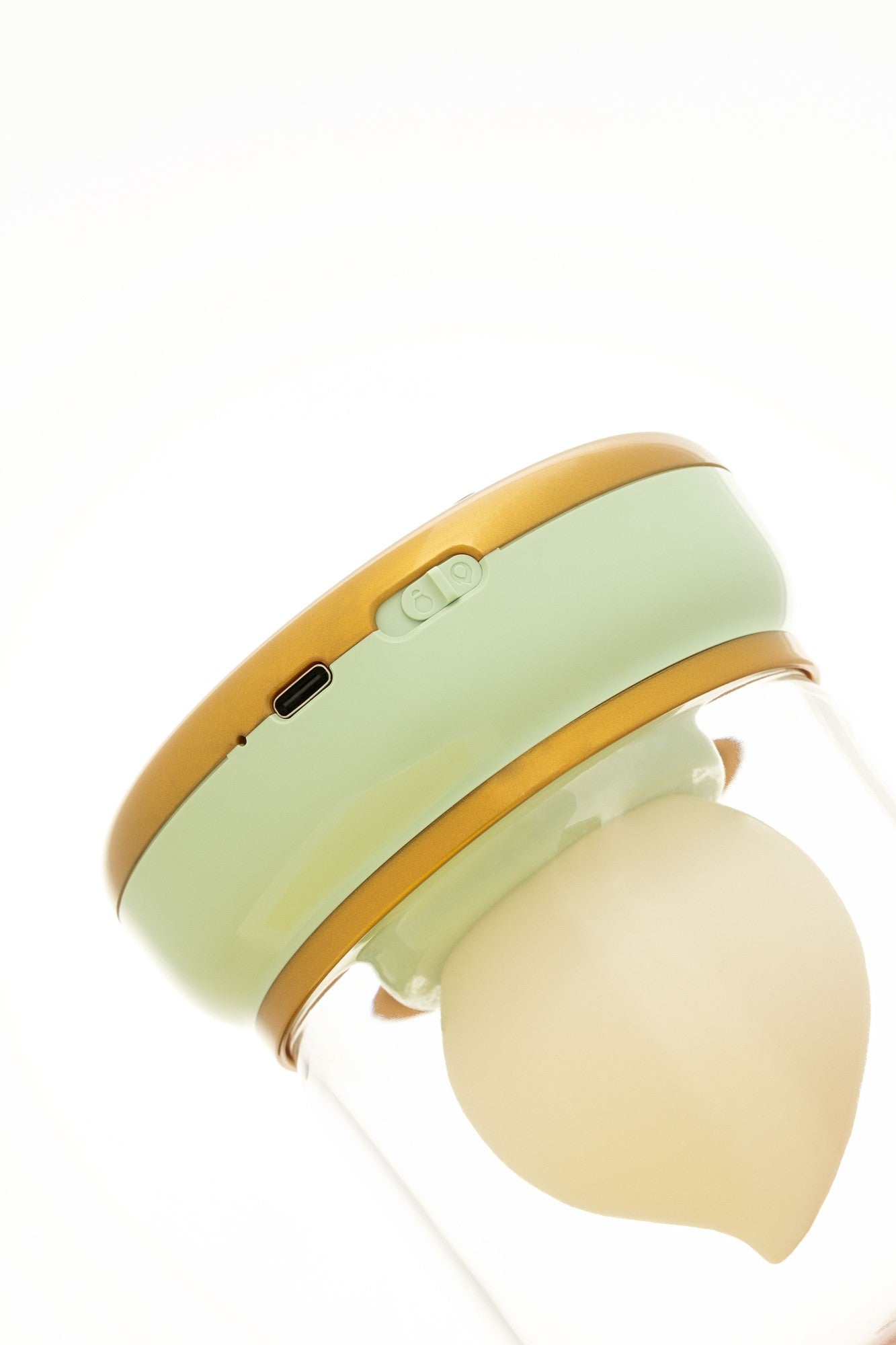 Vela LED Decorativa com Efeito Chama – Luz Noturna USB Regulável para Quarto e Cabeceira